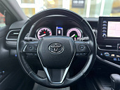 Toyota Camry, 2021г., передний привод, автомат