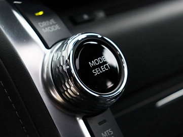 Toyota Land Cruiser, 2021г, полный привод, автомат