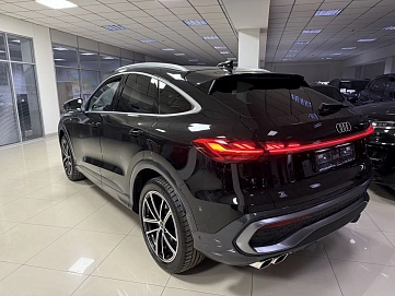 Audi Q5 Sportback, 2025г, полный привод, робот