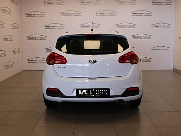 Kia Ceed, 2013г, передний привод, автомат