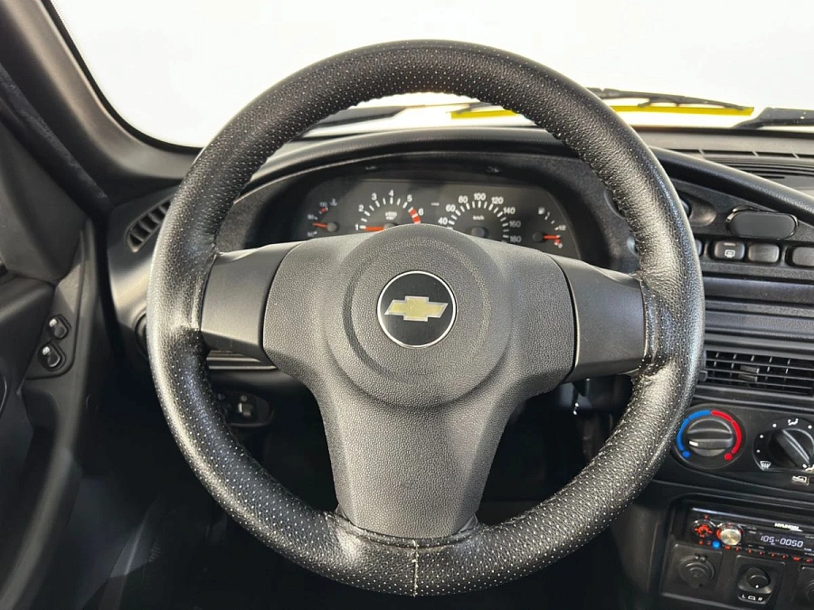 Chevrolet Niva, 2015г., полный привод, механика