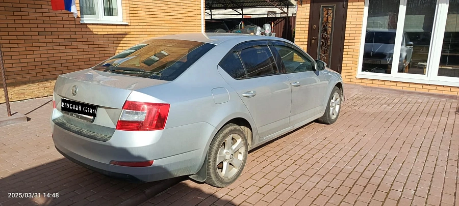 Skoda Octavia, 2013г., передний привод, робот