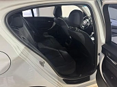 BMW 1 серии, 2012г., задний привод, автомат