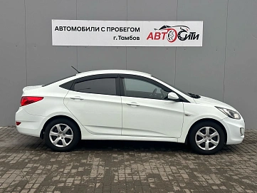 Hyundai Solaris, 2013г, передний привод, механика