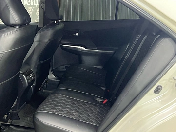 Toyota Camry, 2014г, передний привод, автомат
