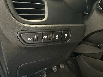 Kia Rio, 2018г, передний привод, механика