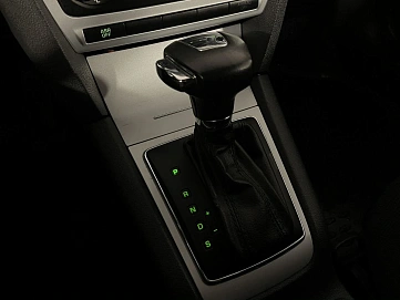 Skoda Octavia, 2011г, передний привод, автомат