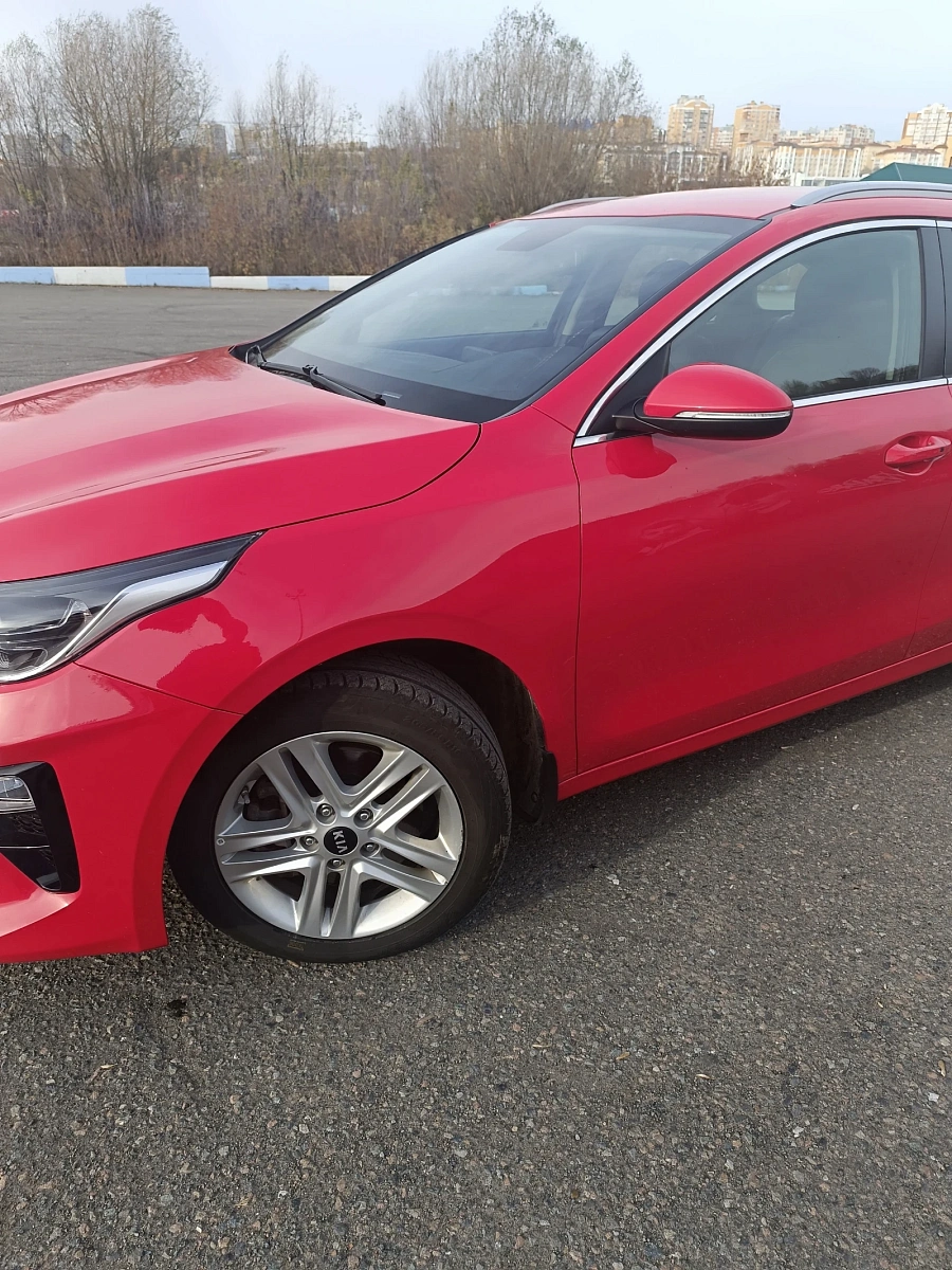 Kia Ceed, 2019г., передний привод, робот