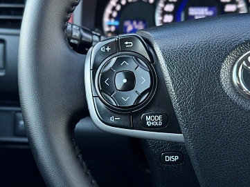 Toyota Camry, 2013г., передний привод, автомат