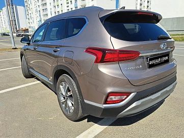 Hyundai Santa Fe, 2019г, полный привод, автомат