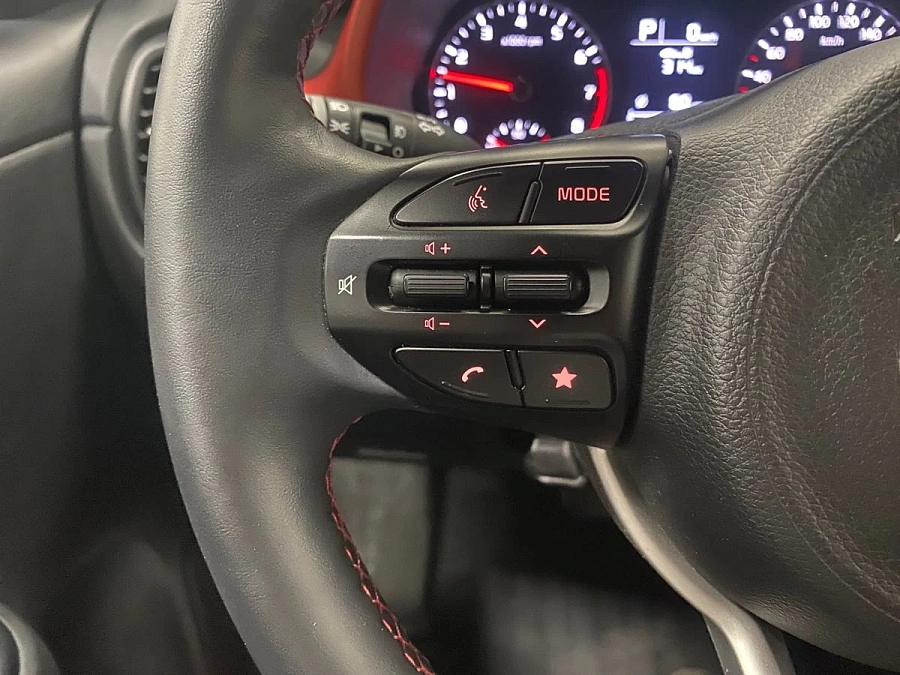 Kia Rio, 2021г., передний привод, автомат