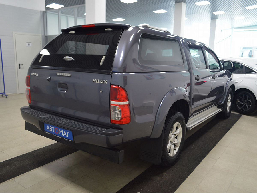 Toyota Hilux, 2012г., полный привод, автомат