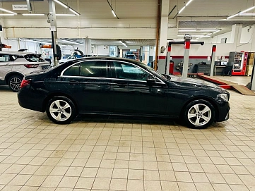 Mercedes-Benz E-Класс, 2020г, полный привод, автомат