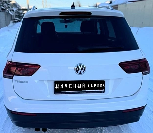 Volkswagen Tiguan, 2018г, передний привод, робот
