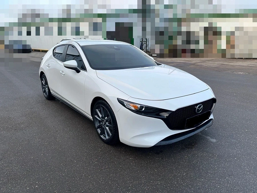 Mazda 3, 2021г., полный привод, автомат