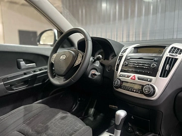 Kia Ceed, 2009г, передний привод, автомат