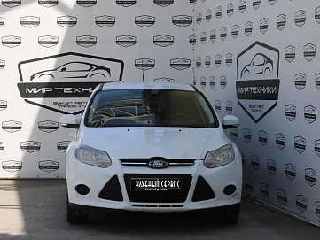 Ford Focus, 2014г, передний привод, механика