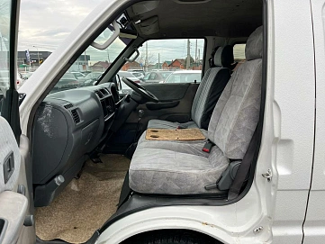 Mazda Bongo, 2002г, передний привод, механика