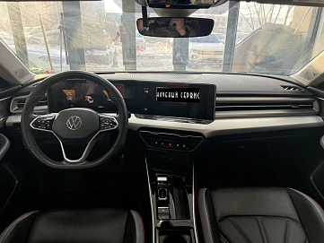 Volkswagen Lamando, 2022г, передний привод, робот