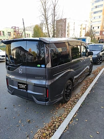 Honda Stepwgn, 2020г, передний привод, вариатор