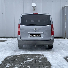 Hyundai , 2011г., передний привод, автомат