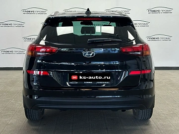 Hyundai Tucson, 2018г., передний привод, автомат