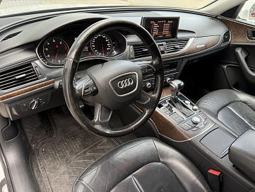 Audi A6, 2011г, передний привод, автомат