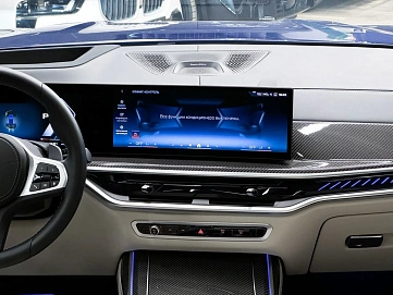 BMW X7, 2023г, полный привод, автомат