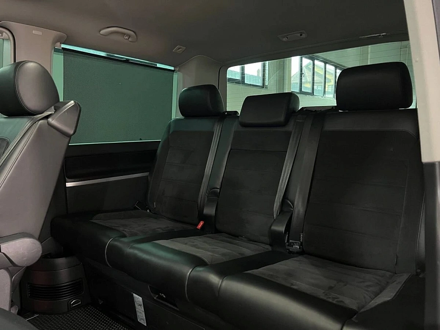 Volkswagen Multivan, 2017г., передний привод, робот