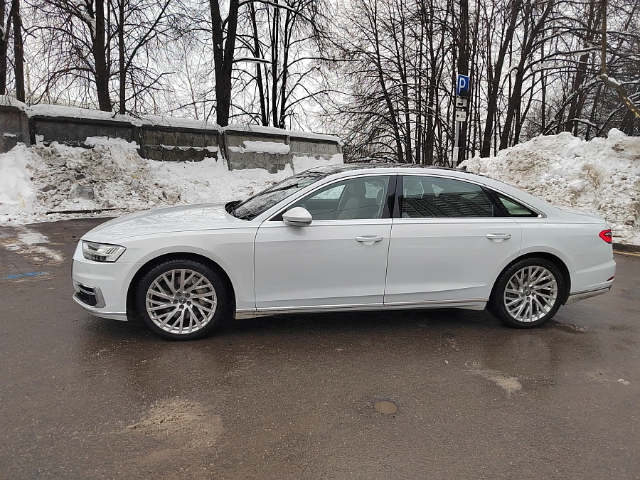 Audi A8, 2018г., полный привод, автомат