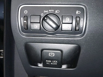 Volvo XC70, 2014г, передний привод, автомат