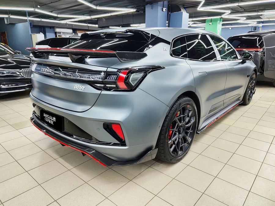 Zeekr 001, 2024г., полный привод, автомат