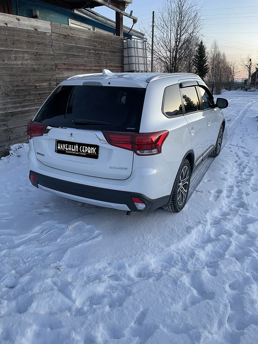 Mitsubishi Outlander, 2018г., полный привод, вариатор