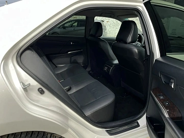 Toyota Camry, 2016г, передний привод, автомат