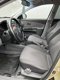 Kia Rio, 2009г, передний привод, механика