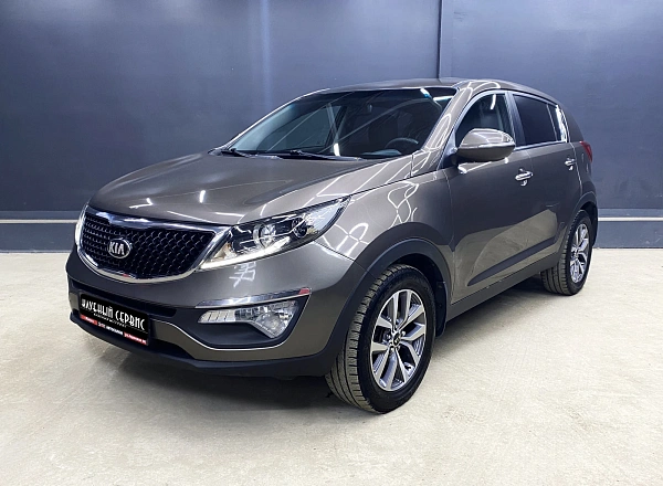 Kia Sportage, 2015г., передний привод, автомат