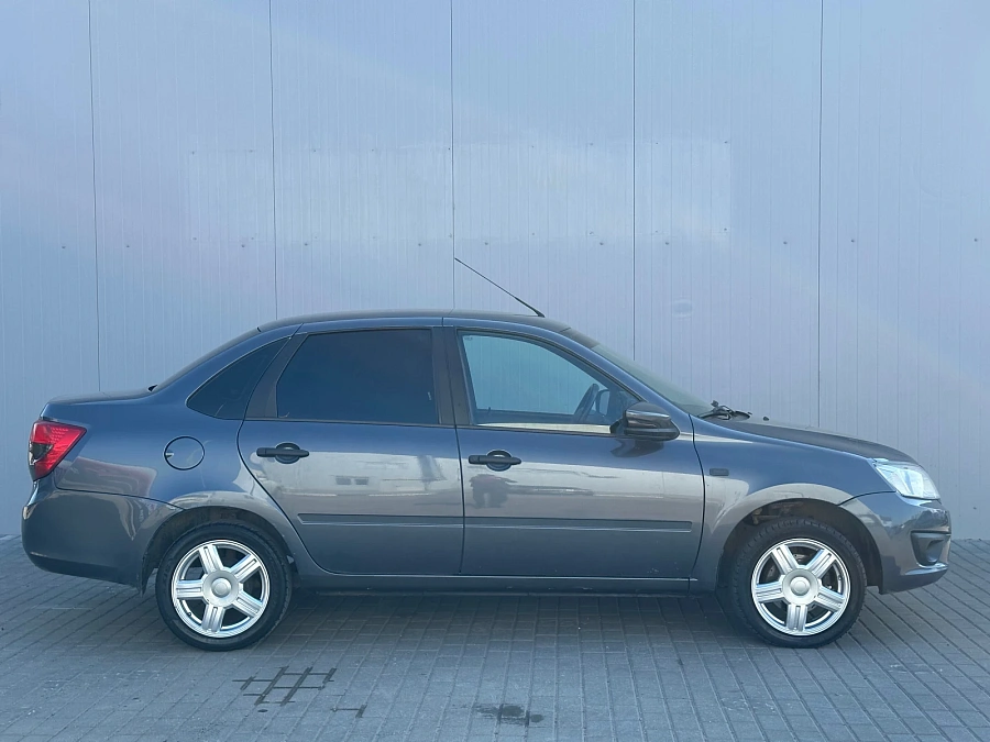 Lada (ВАЗ) Granta, 2016г., передний привод, механика