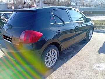 Toyota Auris, 2009г, передний привод, механика