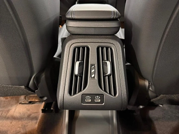 BMW X1, 2025г, полный привод, робот