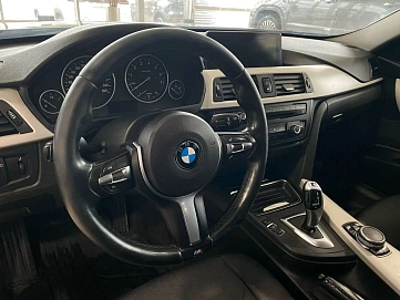 BMW 3 серии, 2015г, задний привод, автомат