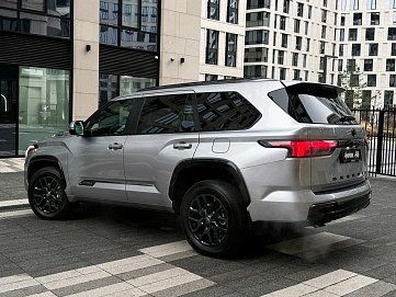 Toyota Sequoia, 2024г, полный привод, автомат