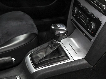 Skoda Octavia, 2011г, передний привод, робот