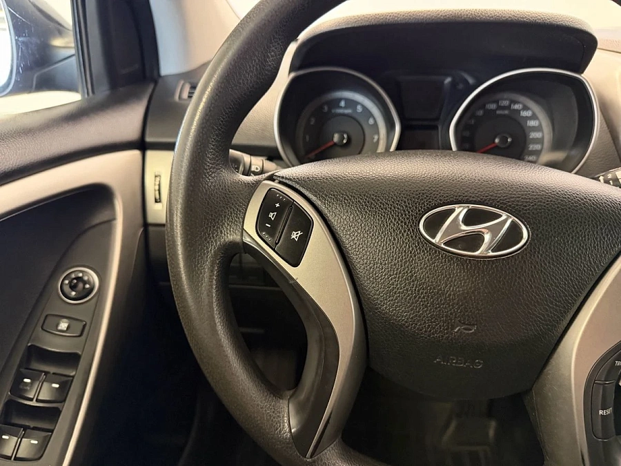 Hyundai i30, 2013г., передний привод, механика
