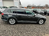 Volkswagen Passat, 2019г., полный привод, робот