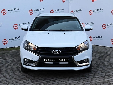 Lada (ВАЗ) Vesta, 2022г, передний привод, механика