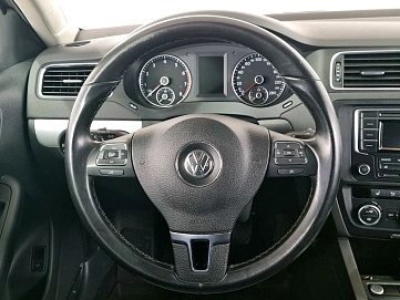 Volkswagen Jetta, 2013г., передний привод, робот