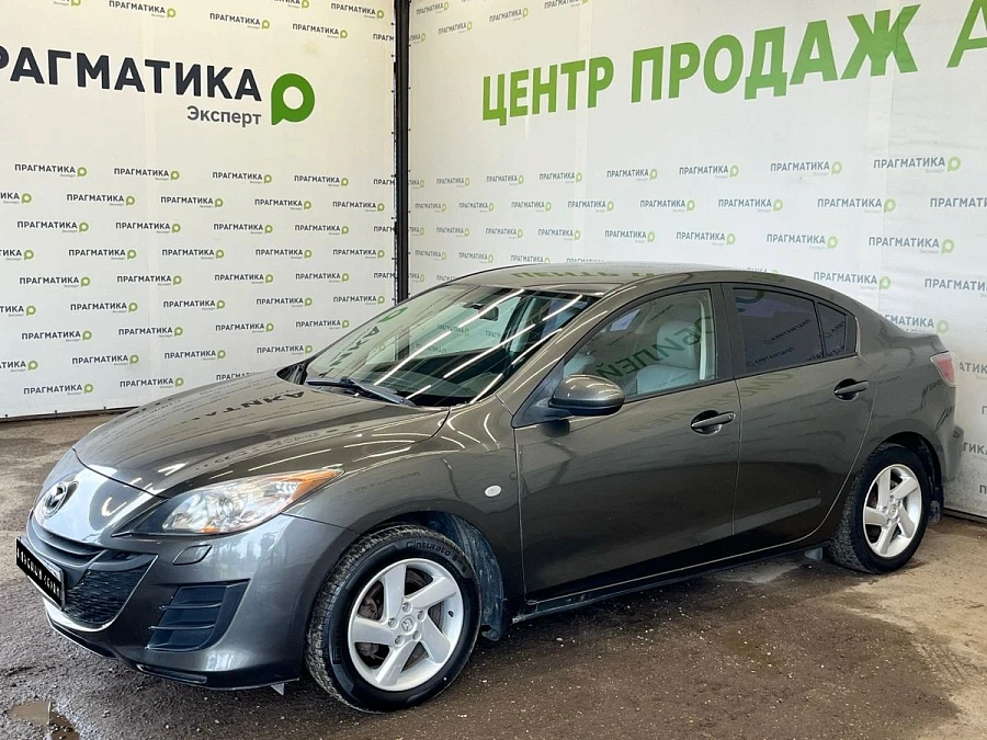 Mazda 3, 2010г., передний привод, механика