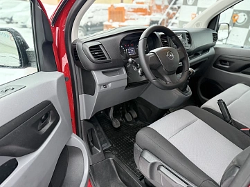 Opel Vivaro, 2019г, передний привод, механика