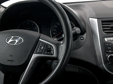 Hyundai Solaris, 2016г, передний привод, автомат