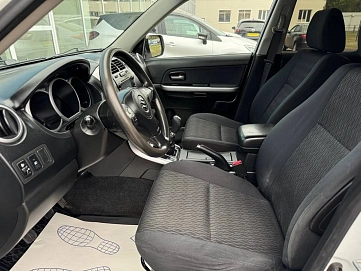 Suzuki Grand Vitara, 2013г, полный привод, механика